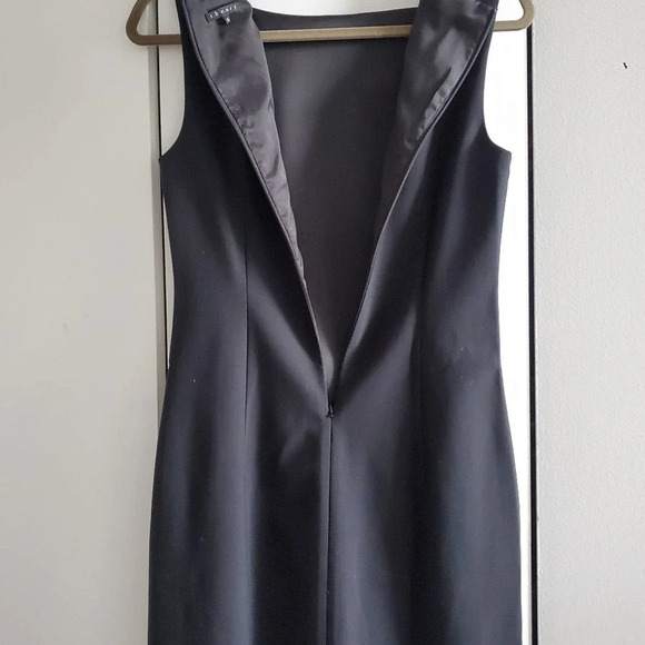 Theory Black Sheath Sleeveless Wool Dress Size 6 - Picture 3 of 9